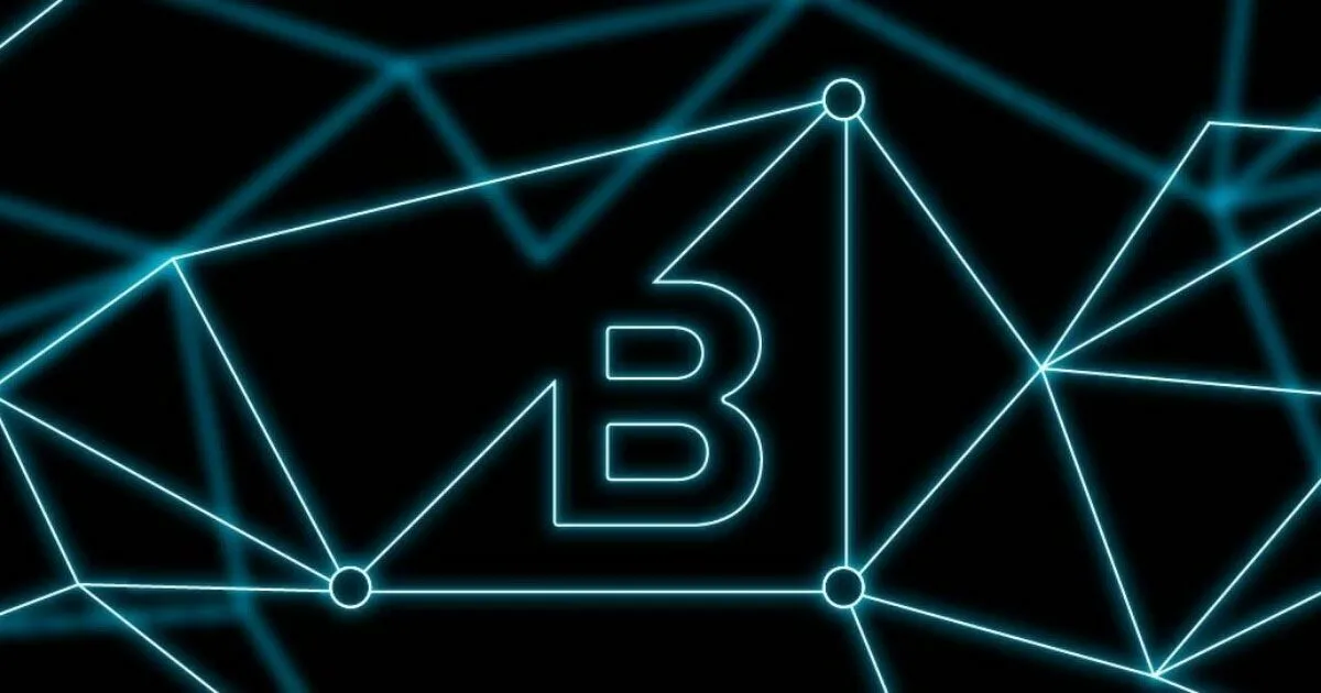 article-thumbnail-b-logo-triangle-digital-abstract