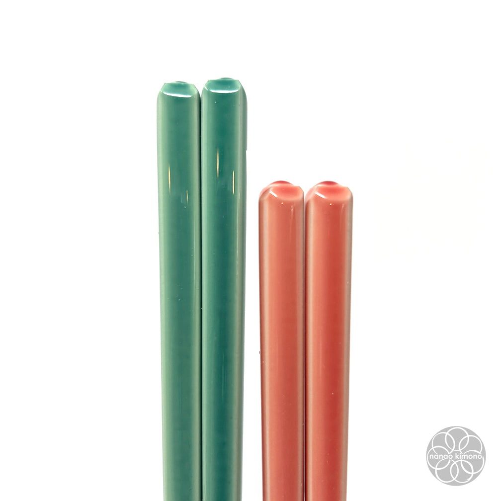 Chopsticks and Rests - Honoka (Set of 2)