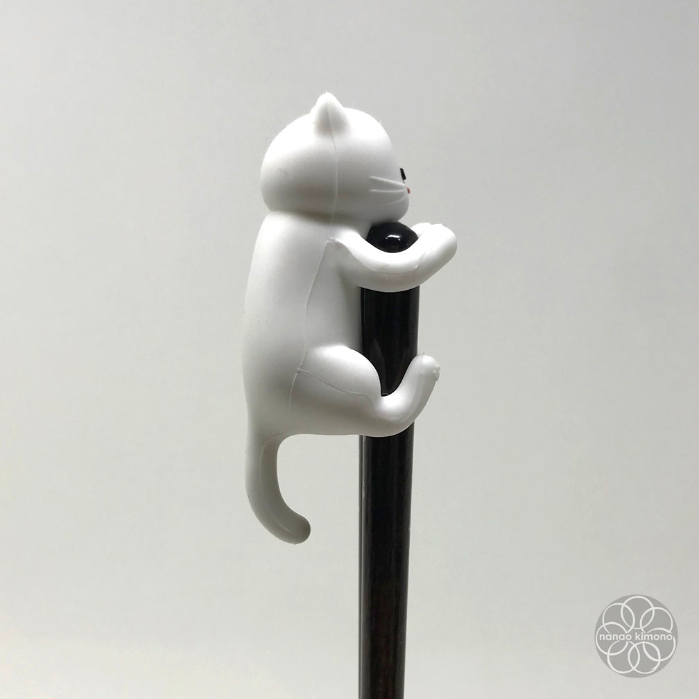 Chopsticks & Rest - White Cat