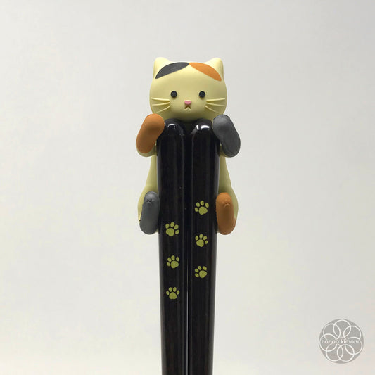 Chopsticks & Rest - Calico Cat