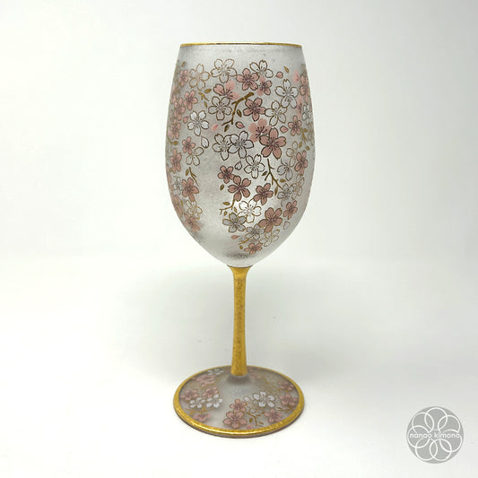 Sakura Gold Wine Glass