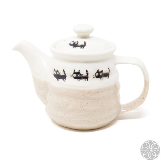 Teapot - Black Cat Beige